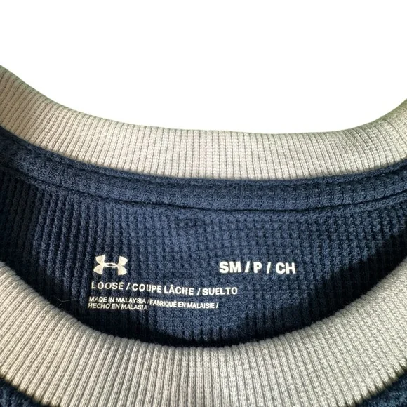 Under Armour Men’s Thermal Long Sleeve Shirt Blue Raglan Size Small NWT - Picture 2 of 8
